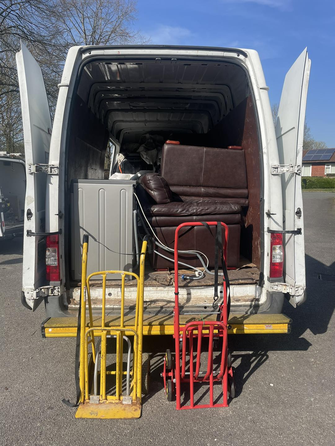 Storage Unit Moves & Clearance service image
